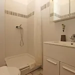 Davor 1676 公寓 班约勒