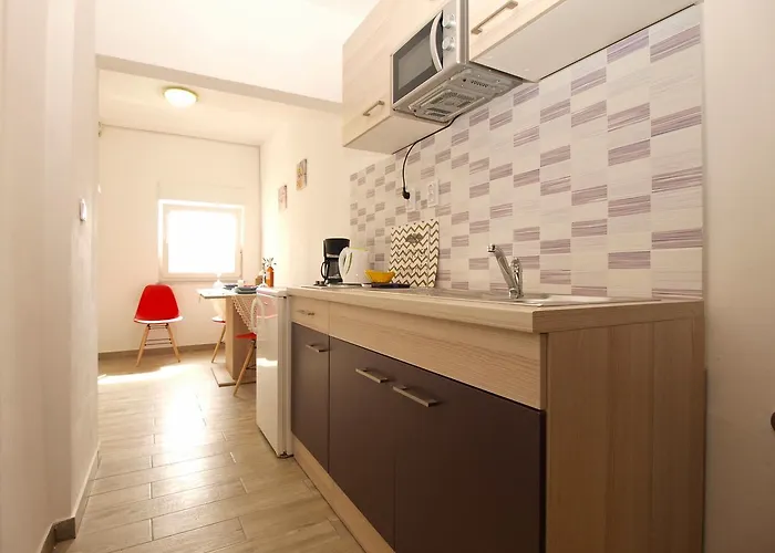 Davor 1676 Apartman