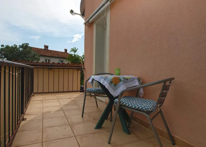 Apartman Davor 1676 *