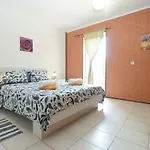 Davor 1676 Apartmán