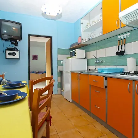 Apartment Davor 1676 Banjole