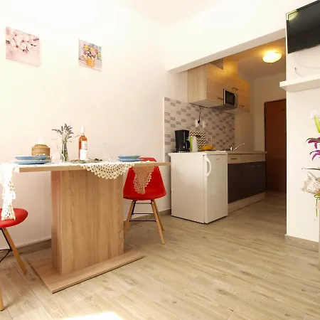 Davor 1676 Apartment Banjole